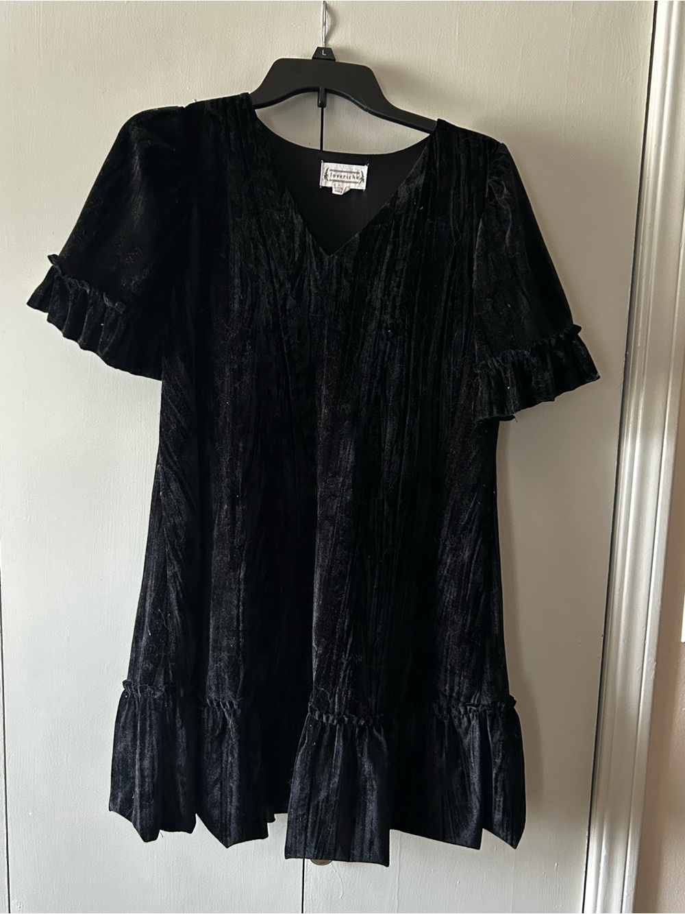 Loveriche Black Velvet Ruffle Flutter Dress Size Small